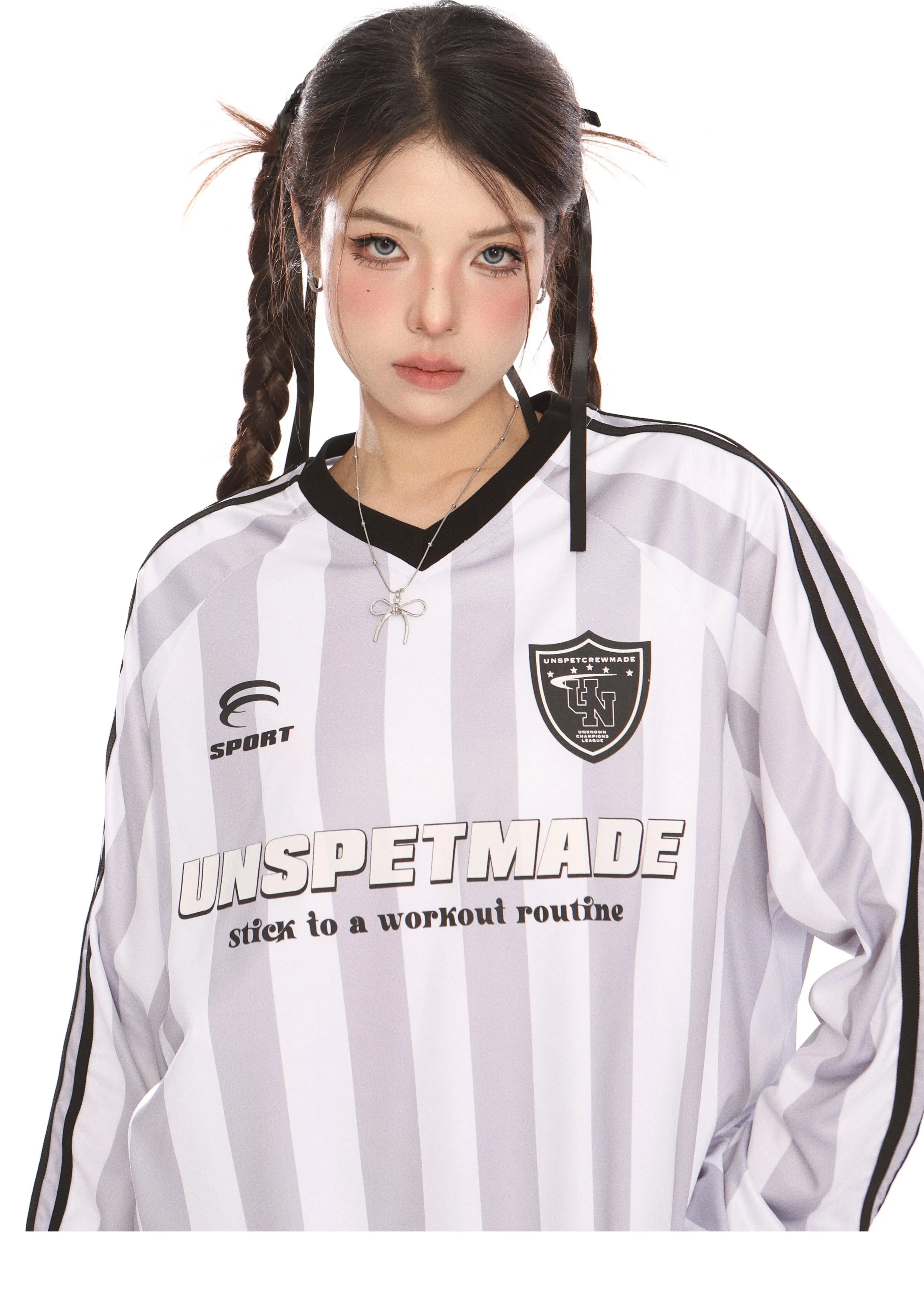 Blokecore Striped V-neck jersey