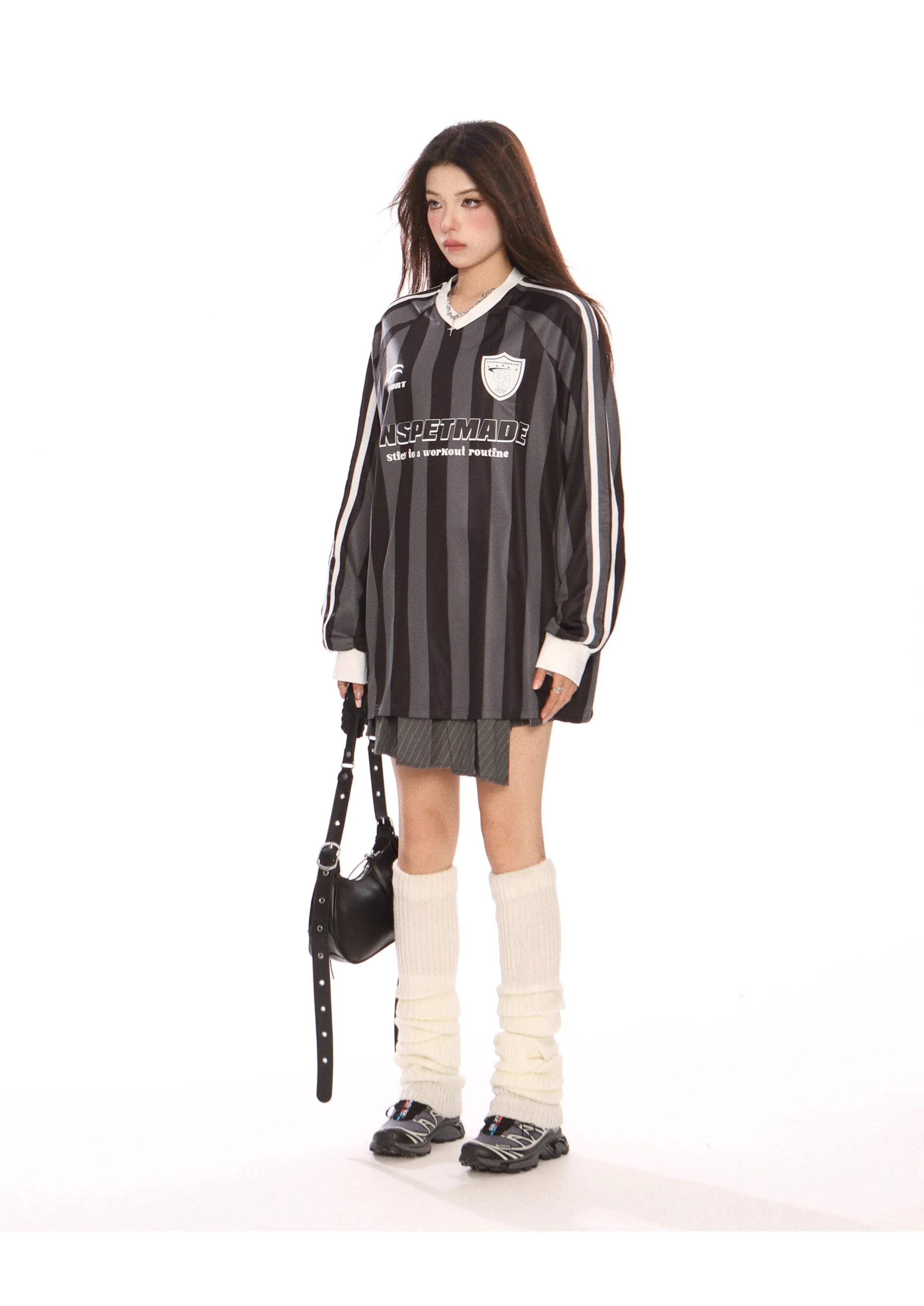 Blokecore Striped V-neck jersey