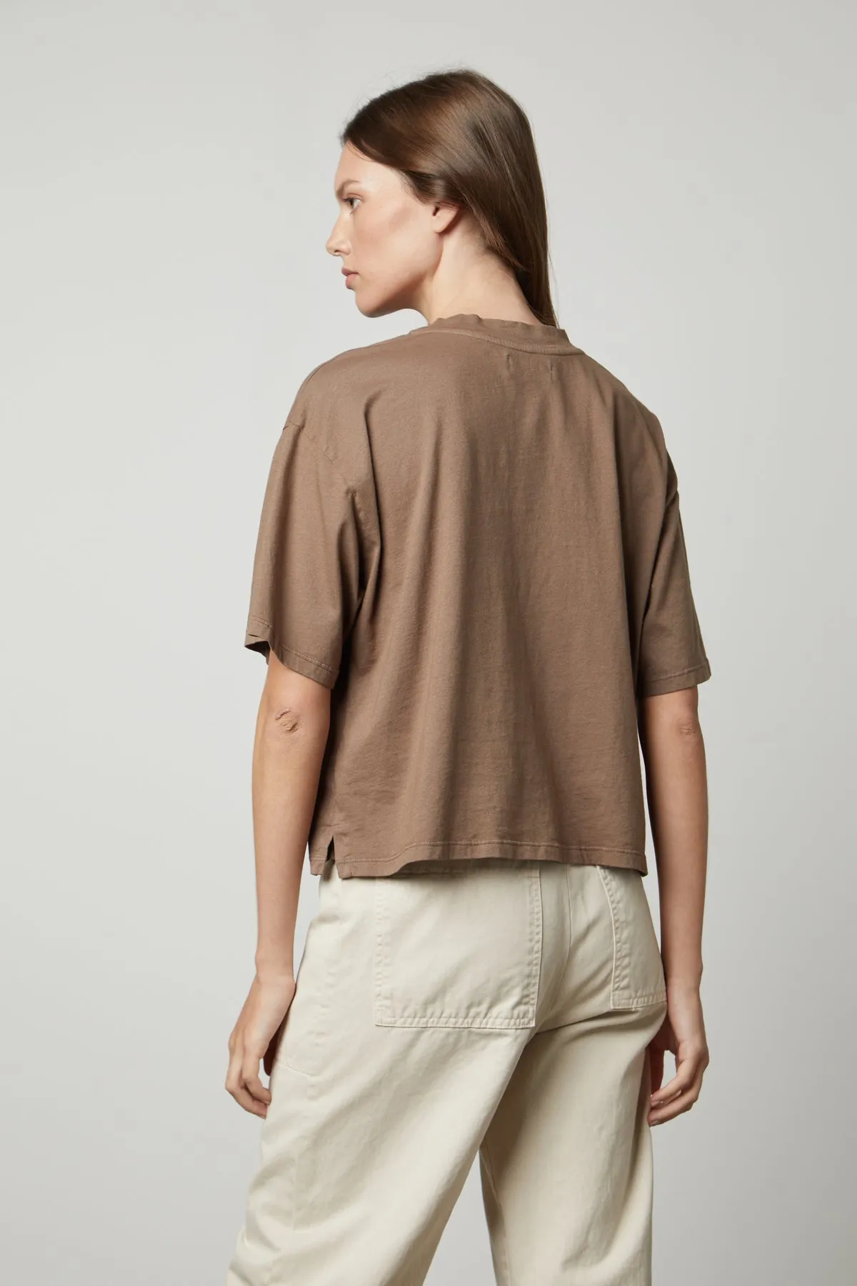 CLARAH CREW NECK TEE
