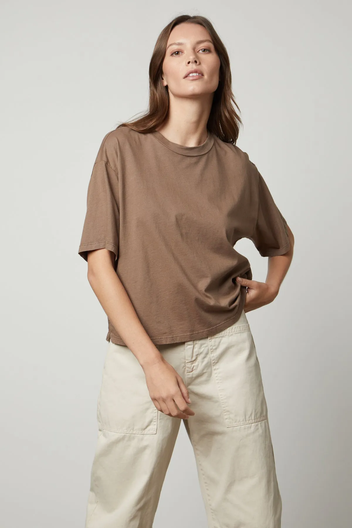 CLARAH CREW NECK TEE