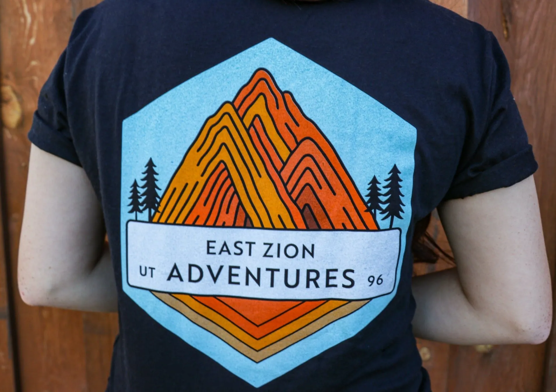 EZA Colorful Maze Tee