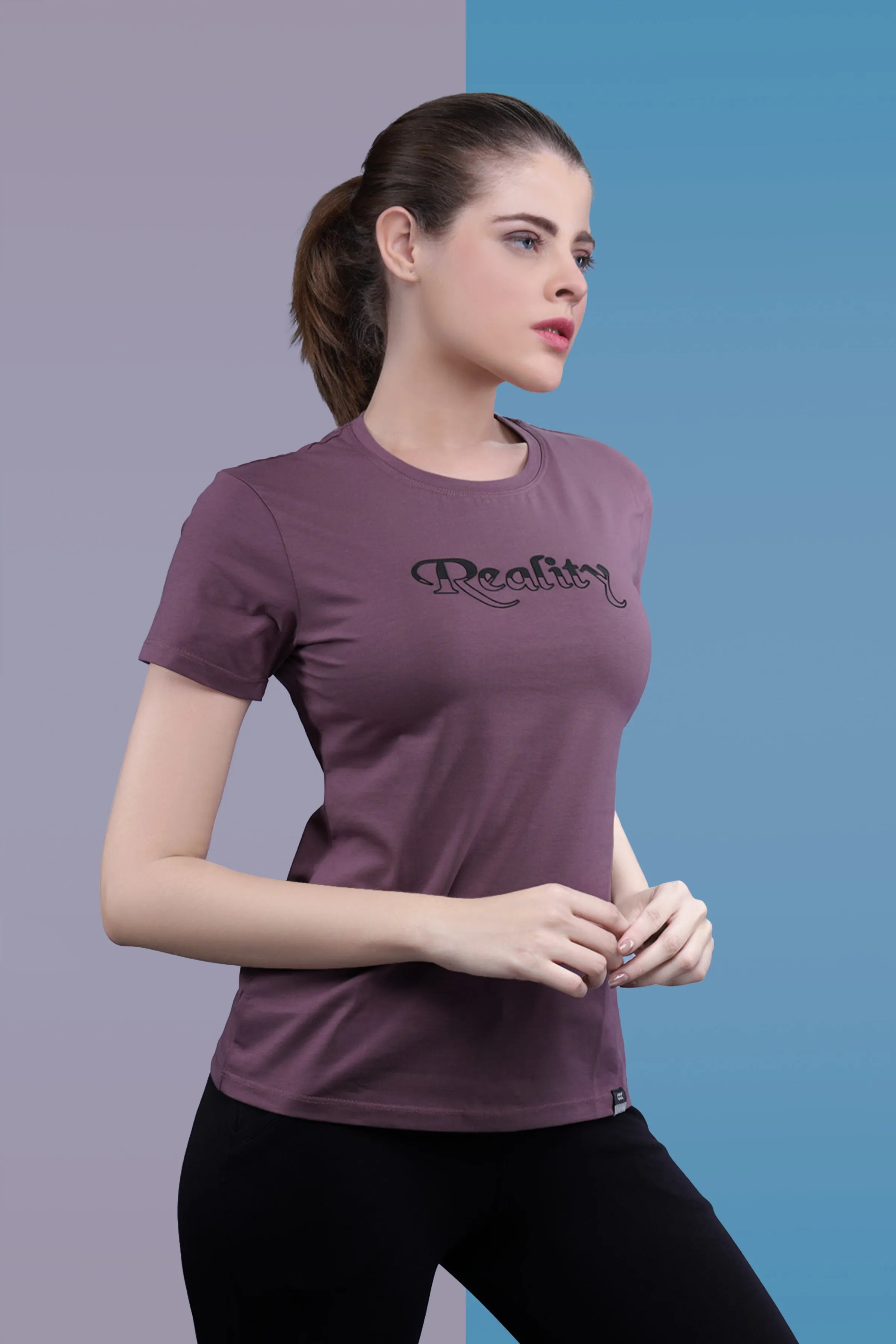 WOMEN'S REALITY TEXTURED SLIM FIT COTTON T-SHIRT